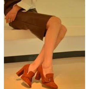 New! Never Worn Women’s Nine West Alberry Suede Monk Strap Platform Loafers